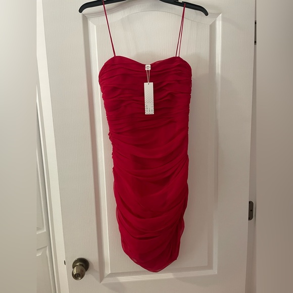 NWT Halston heritage red scrunchie mini dress - Picture 1 of 3
